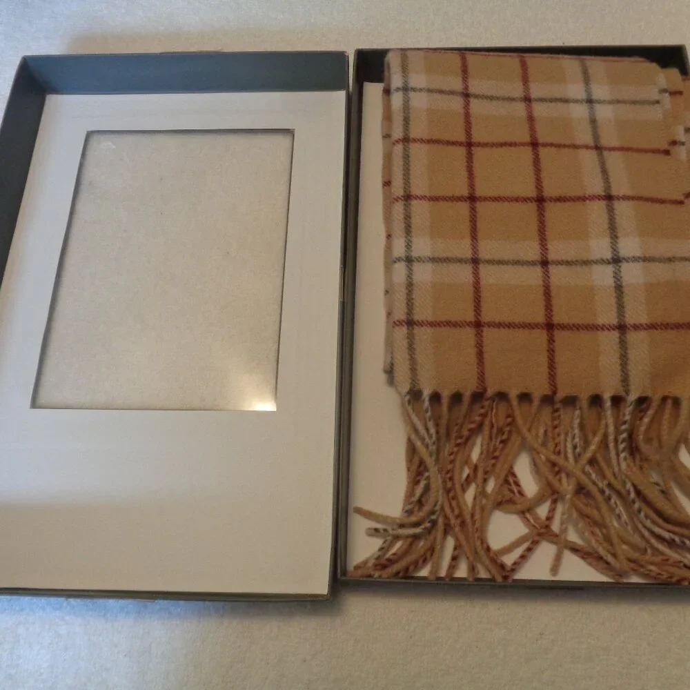 CLASSIC GIRL RICH GIRL CASHMERE BLONDE PLAID SCARF BY ENYA MONTASANI